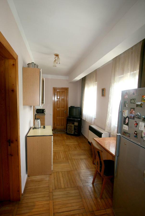 35 Paliashvili Koutaïssi Extérieur photo